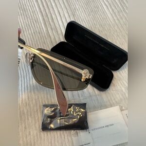 Alexander McQueen NWT